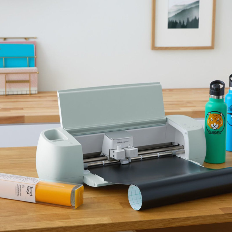 Cricut Explore 3 Craft Cutting Machine with Vibrant Vinyl 40